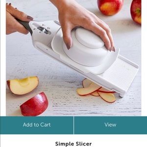 Pampered chef simple slicer